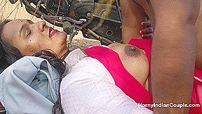 Real Desi Hot Indian Couple Outdoor Sex In Jungle